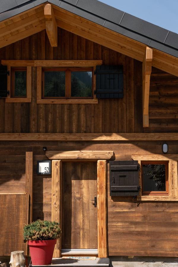 Le Petit Chalet De מונטריון מראה חיצוני תמונה